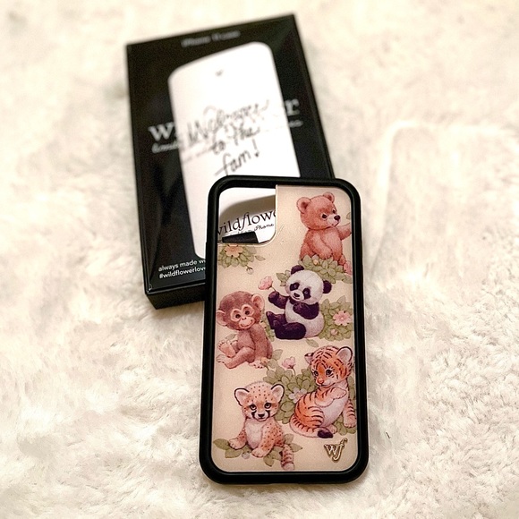 Wildflower Accessories Wildflower Cases Limited Edition Safari Babies Iphone 1 Case Poshmark